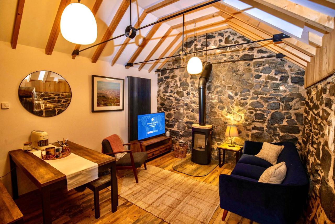 The Woods At Whitepark Bay Villa Ballintoy Exteriör bild